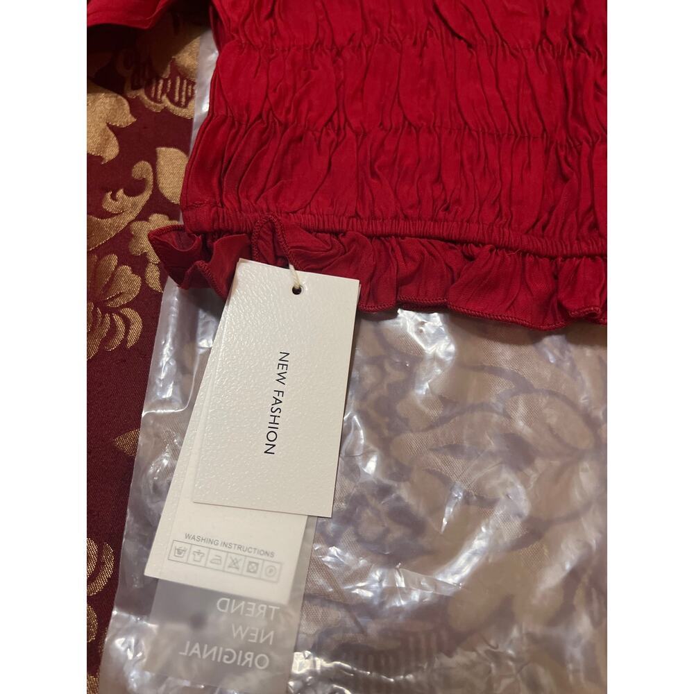 Dark Red Square Neck Ruffled Lantern Sleeve Cropped Top NWT Size XL - Picture 9 of 10